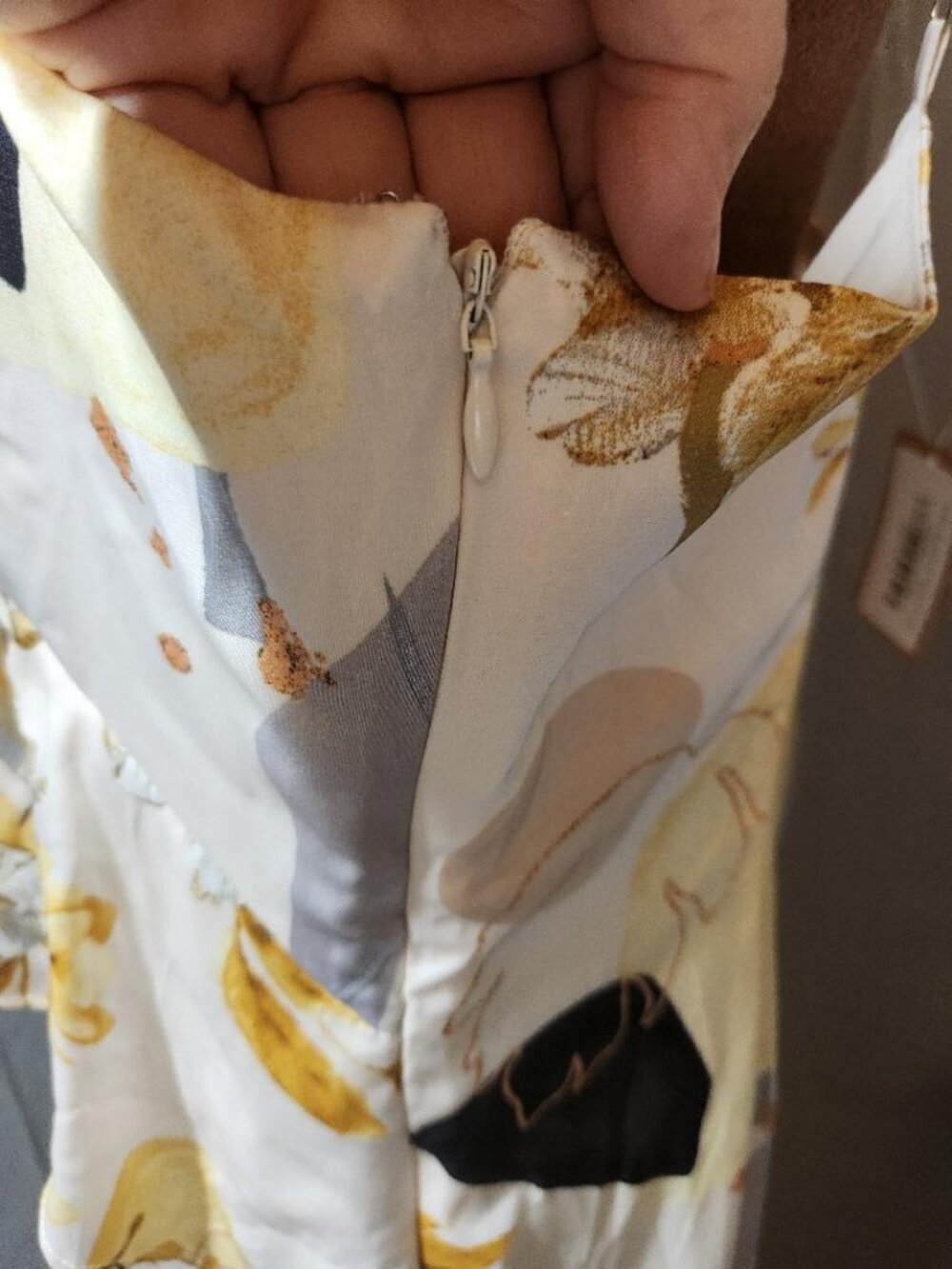 NWT Vestique 5th Ave Midi Floral Satin Ruffle Dress Sz Lg MSRP $56 - Picture 6 of 10